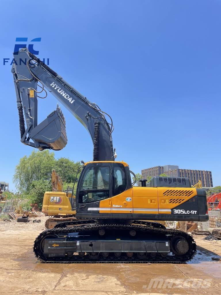 Hyundai 305lC-9T Kāpurķēžu ekskavatori