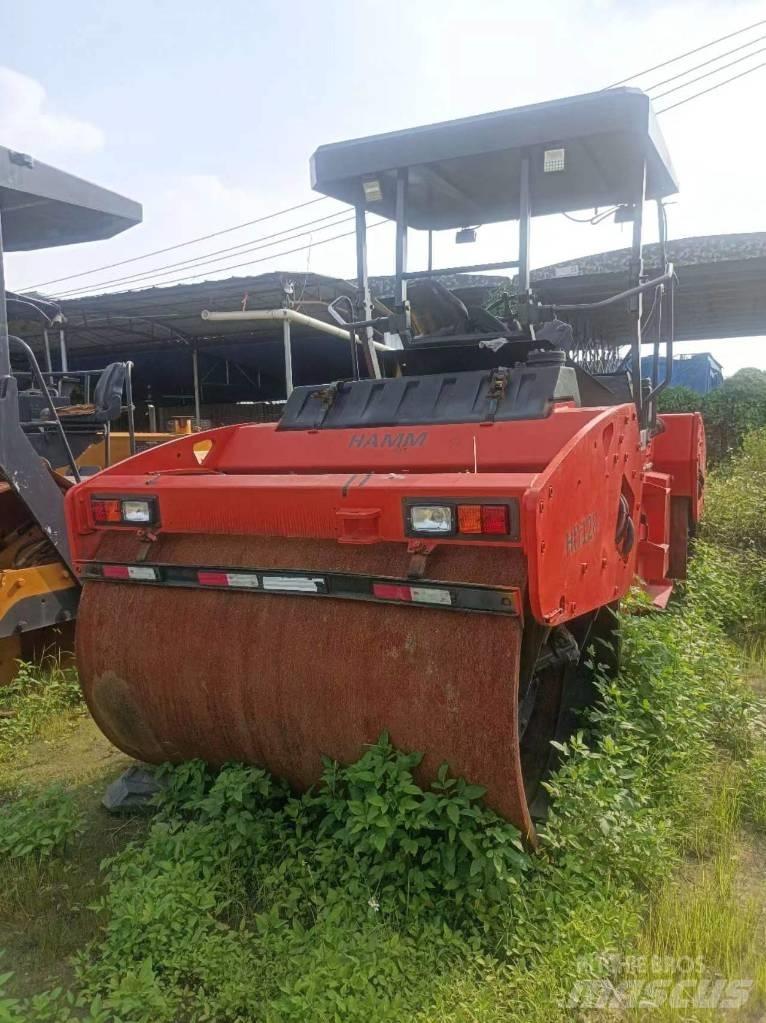  悍马  Hamm  HD120 Divvalču grunts veltņi