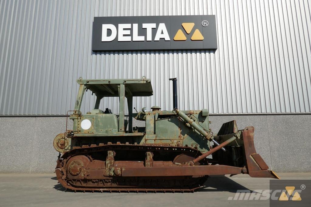 CAT D7F Ex-army Kāpurķēžu buldozeri