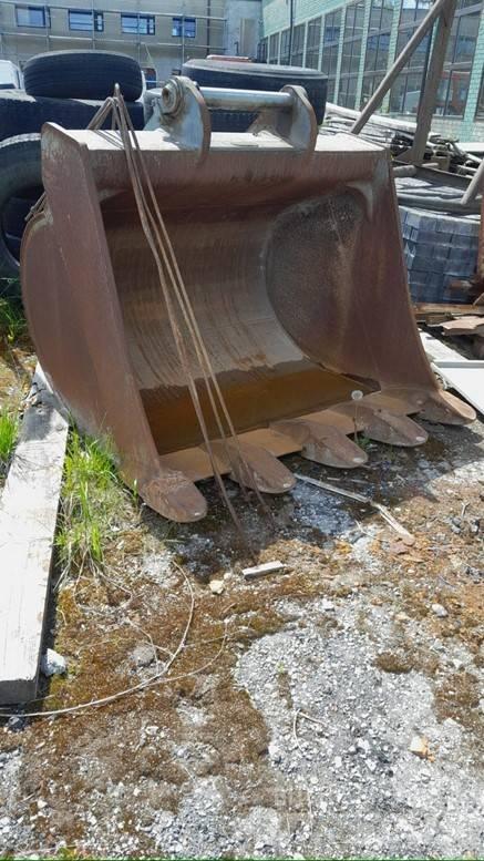 Liebherr R 934 Kāpurķēžu ekskavatori