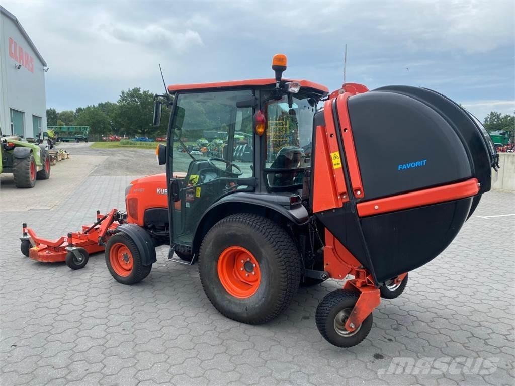 Kubota ST 401-C Kompaktie traktori