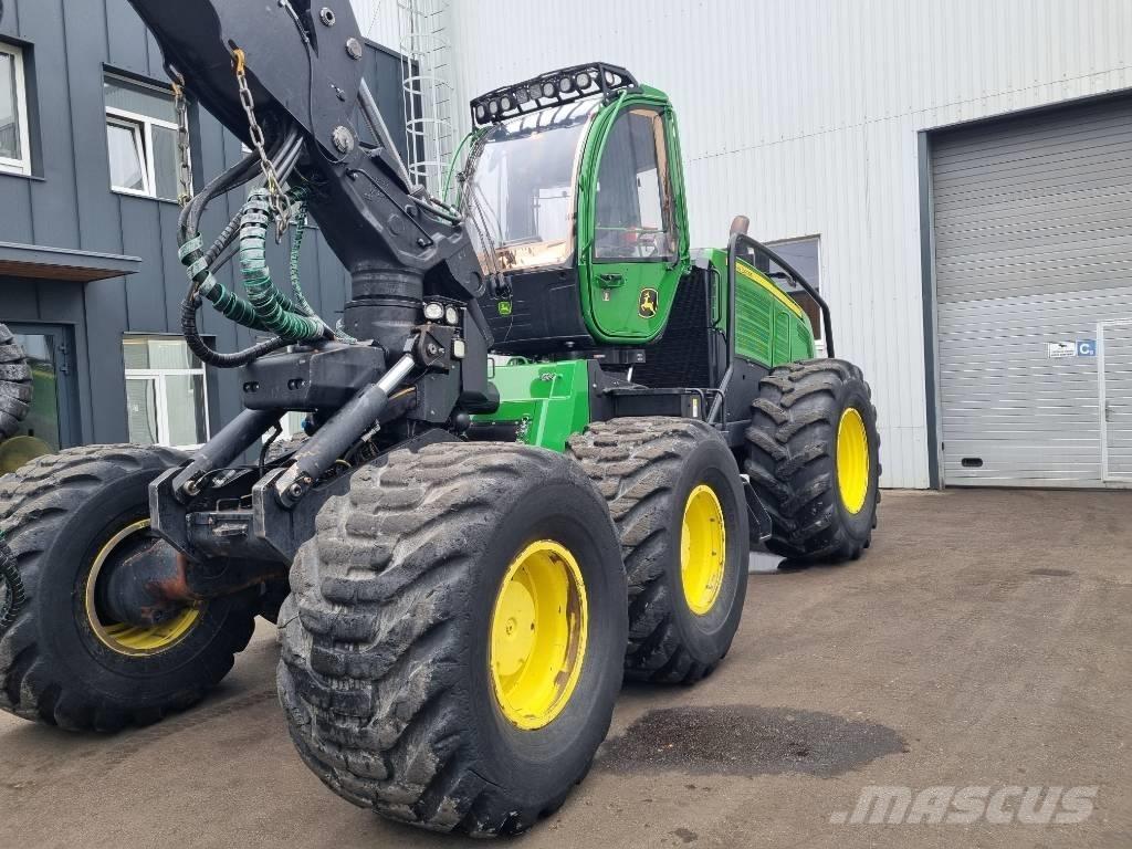 John Deere 1470 G Harvesteri