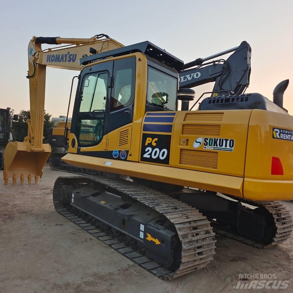 Komatsu PC 200-8 Kāpurķēžu ekskavatori
