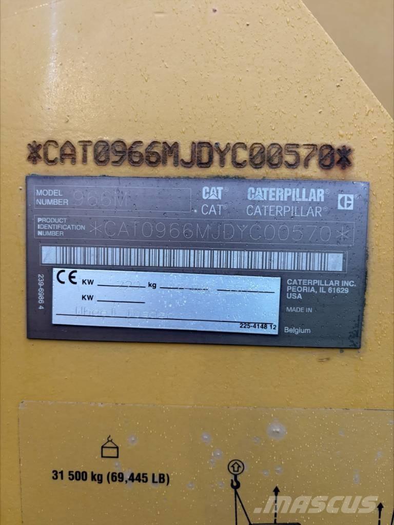 CAT 966 M Iekrāvēji uz riteņiem