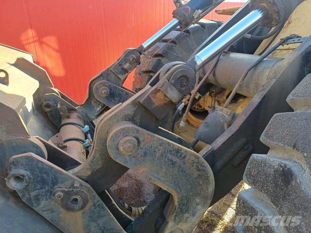 Volvo BM 4600 Iekrāvēji uz riteņiem
