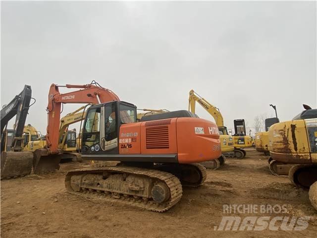 Hitachi ZX 210 Kāpurķēžu ekskavatori