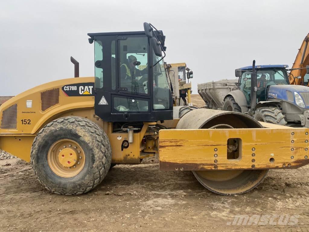 CAT CS 78 B Vienvalča grunts veltņi