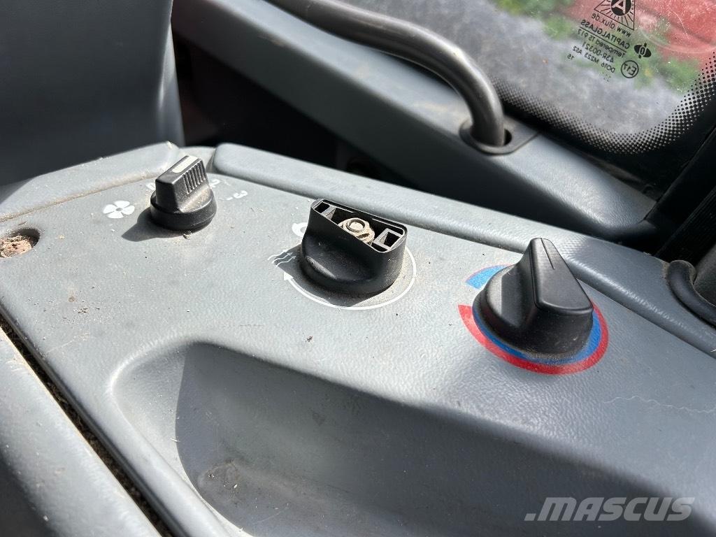 Volvo L 35 B Iekrāvēji uz riteņiem