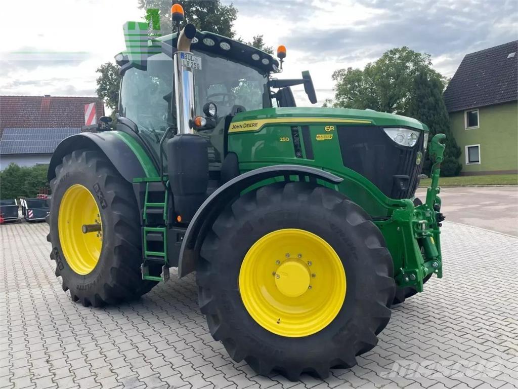 John Deere 6r 250 Traktori
