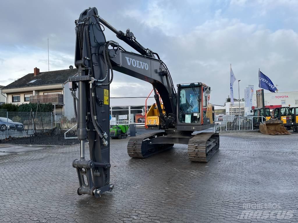 Volvo EC220EL Kāpurķēžu ekskavatori
