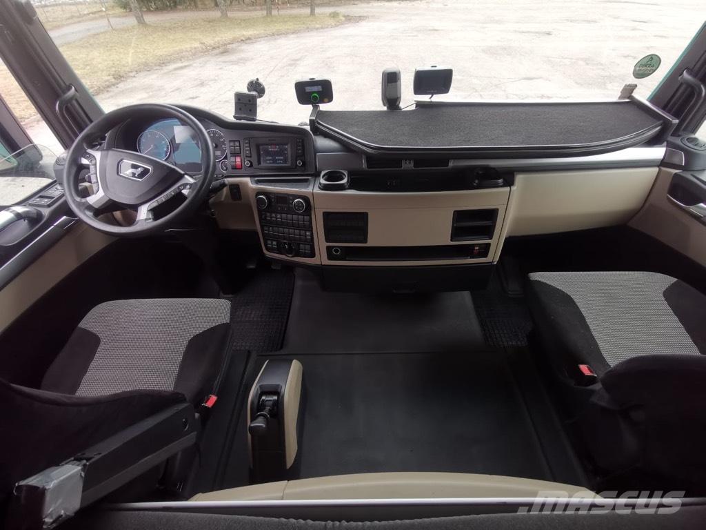 MAN TGX 18.420 Tents