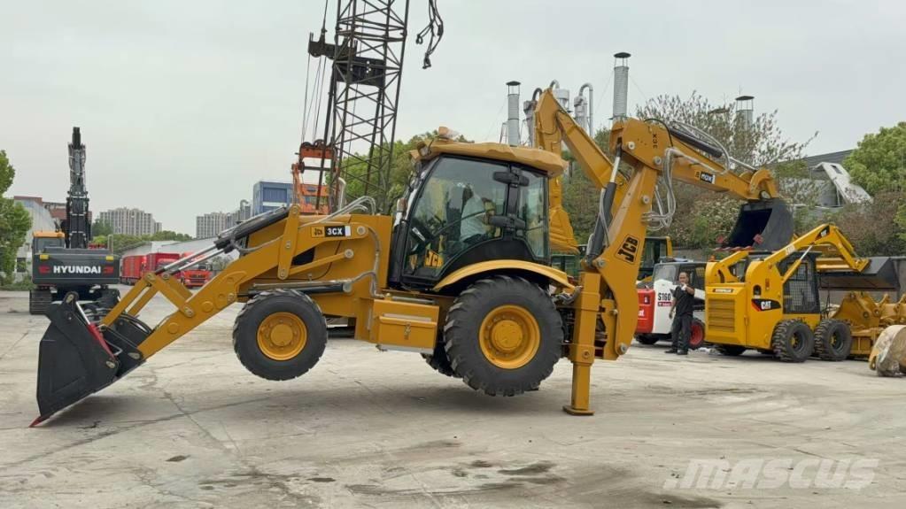 JCB 3 CX Ekskavatori-iekrāvēji
