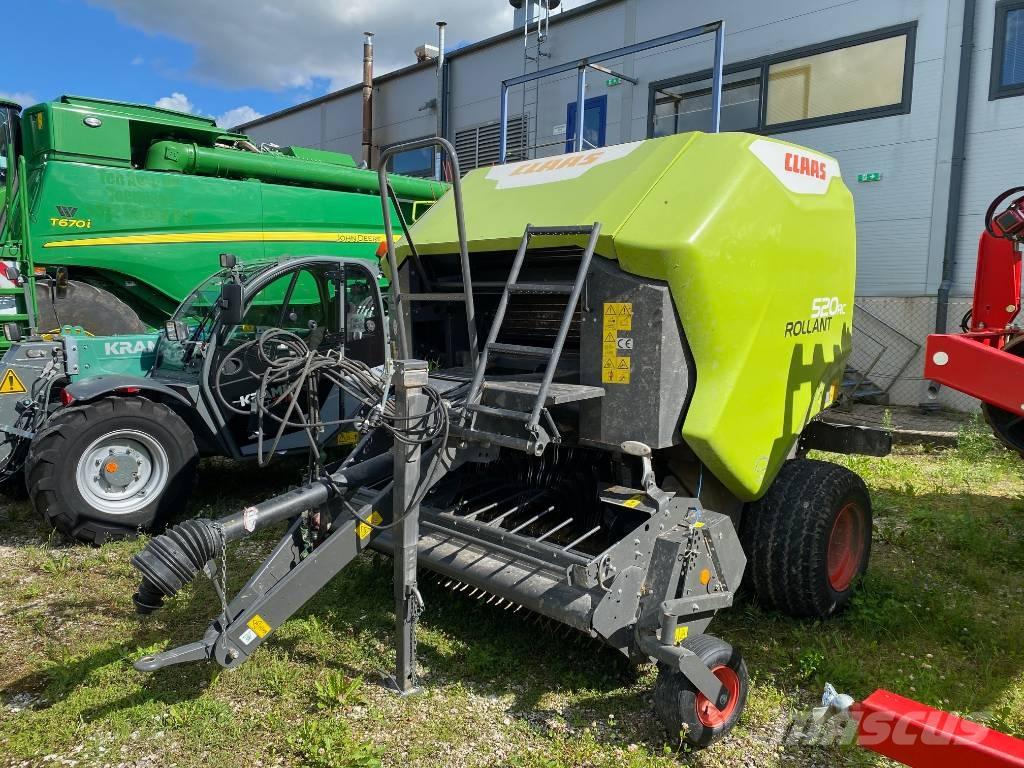 CLAAS Rollant 520 RC Rituļu preses