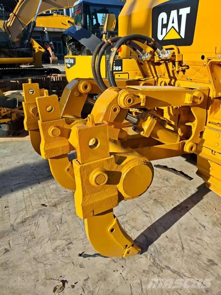 CAT D6G Kāpurķēžu buldozeri