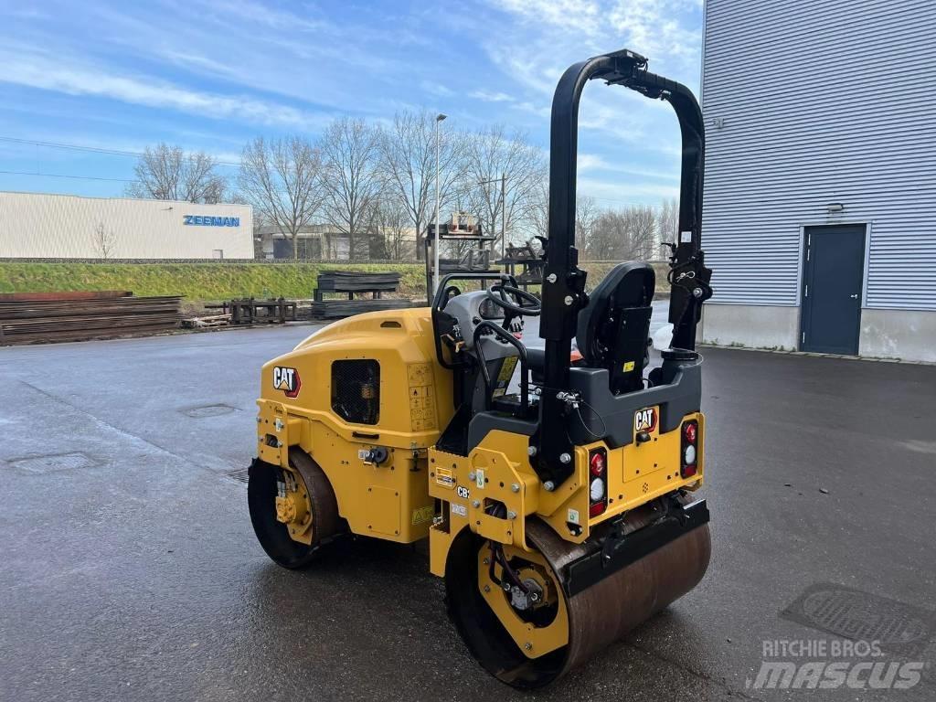 CAT CB 2.7GC Divvalču grunts veltņi