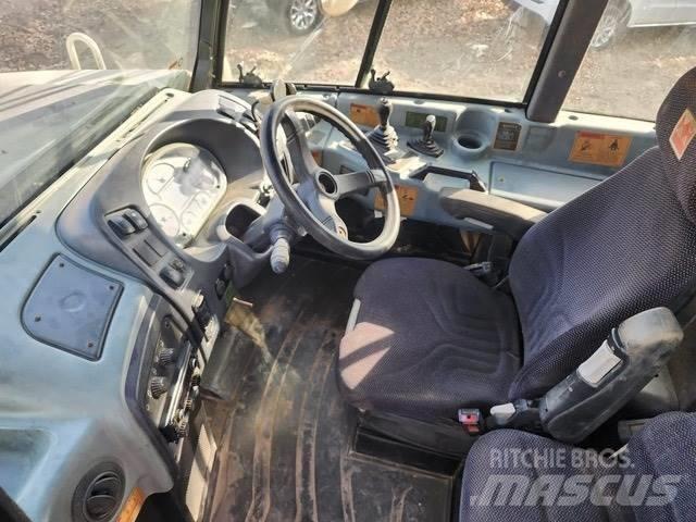 Terex TA 300 Artikulētie pašizgāzēji