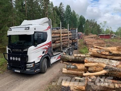 Scania R580B6X4NB Kokvedēji