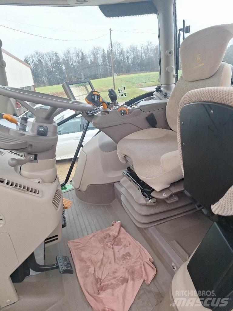 John Deere 6195R Traktori