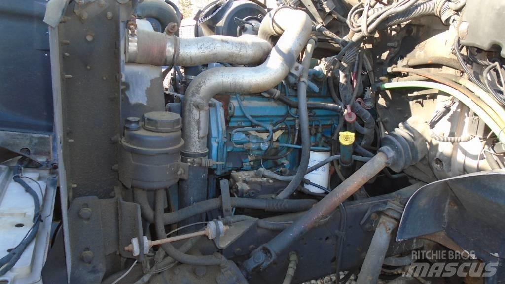 International 4700 Pacēlāji uz automašīnas bāzes