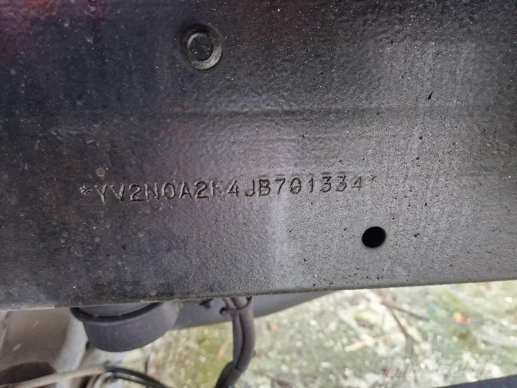 Volvo N10 6x6 Šasija ar kabīni