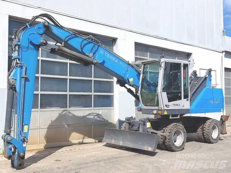 Fuchs MHL 320 D Industriālie iekrāvēji