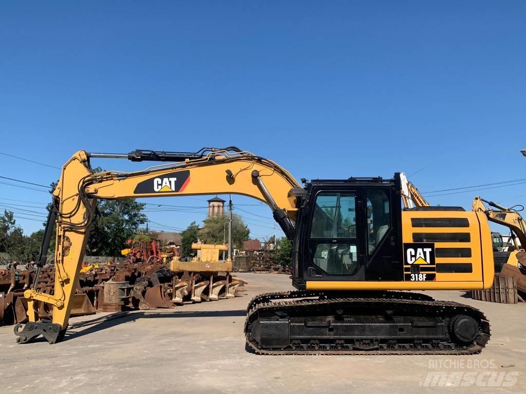CAT 318F Kāpurķēžu ekskavatori