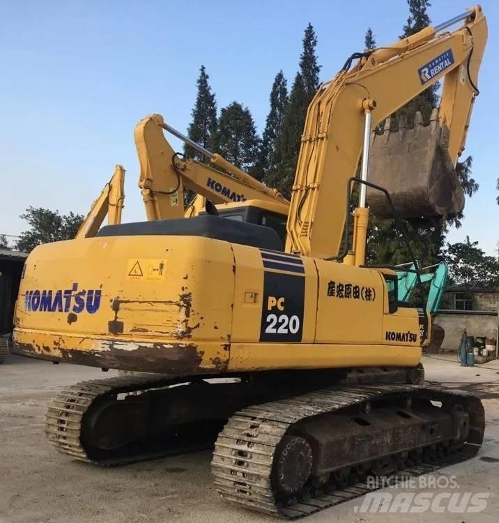 Komatsu pc220-7 Kāpurķēžu ekskavatori