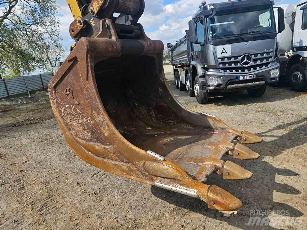 CAT 326 F L Kāpurķēžu ekskavatori