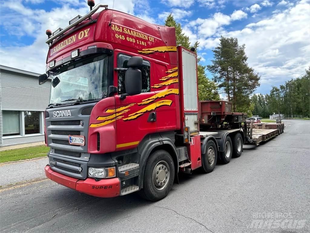 Scania R560 8x4 Vilcēji