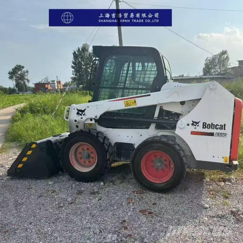 Bobcat S 550 Lietoti riteņu kompaktiekrāvēji