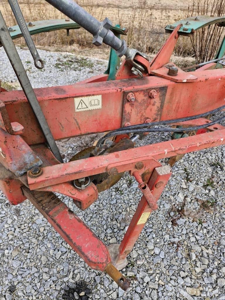Kverneland ab85-4 Parastie arkli