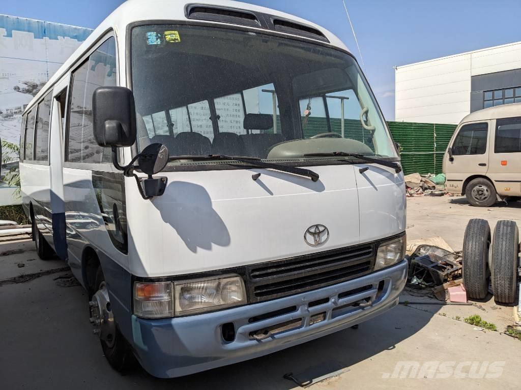 Toyota Coaster Bus Mikroautobusi