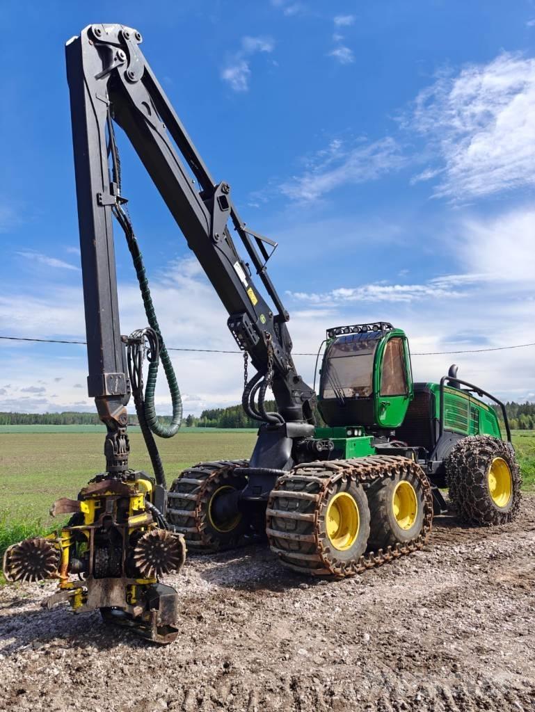 John Deere 1270 G Harvesteri