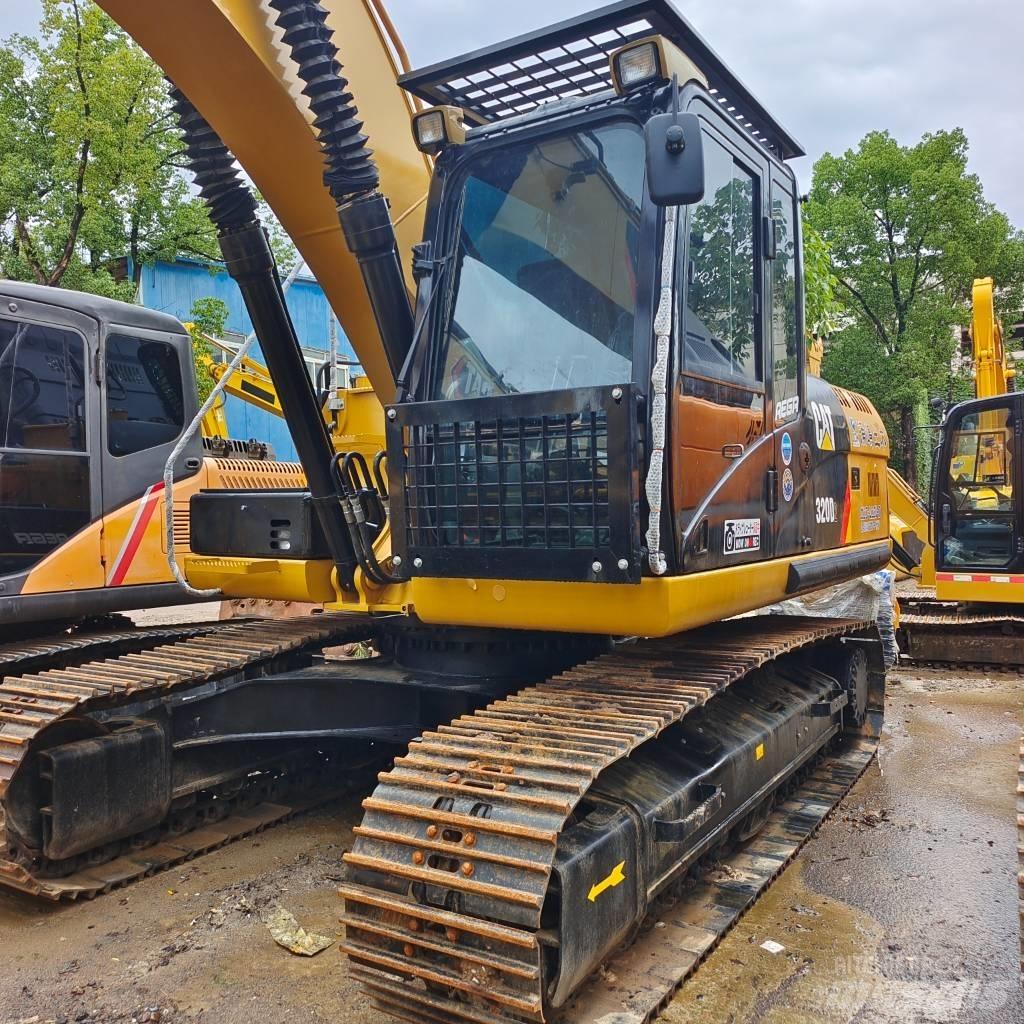 CAT 320D2 Kāpurķēžu ekskavatori