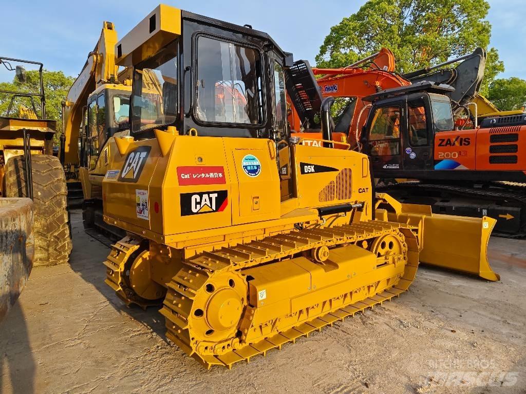 CAT D 5 K Kāpurķēžu buldozeri
