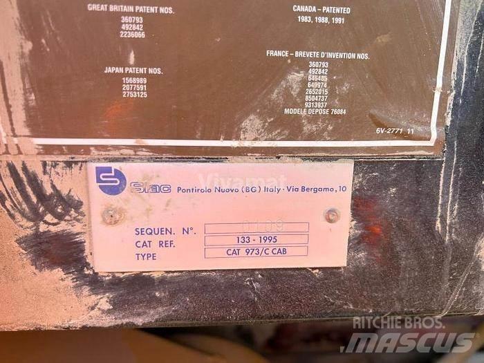 CAT 973C - Īpašie ekskavatori
