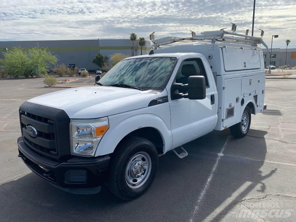Ford F 350 Vieglais kravas automobilis/izkraušana no sāniem