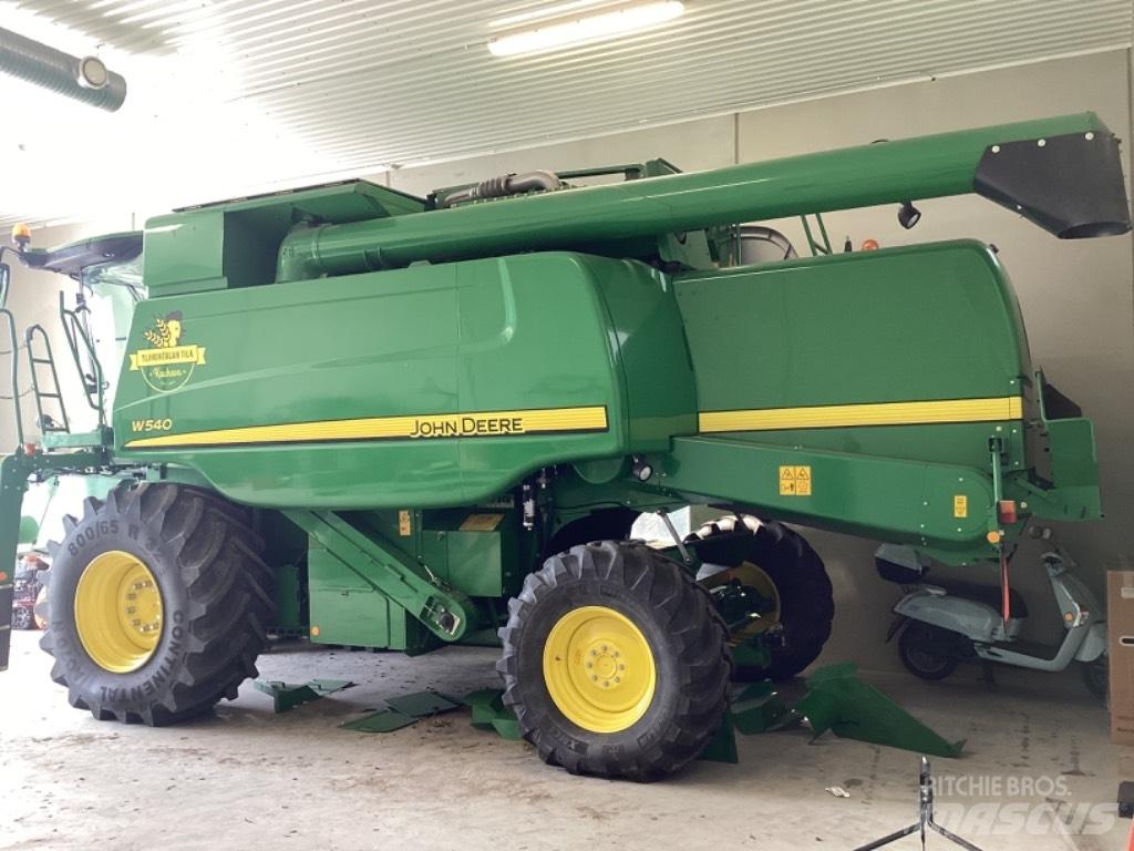 John Deere W540+618R Ražas novākšanas kombaini