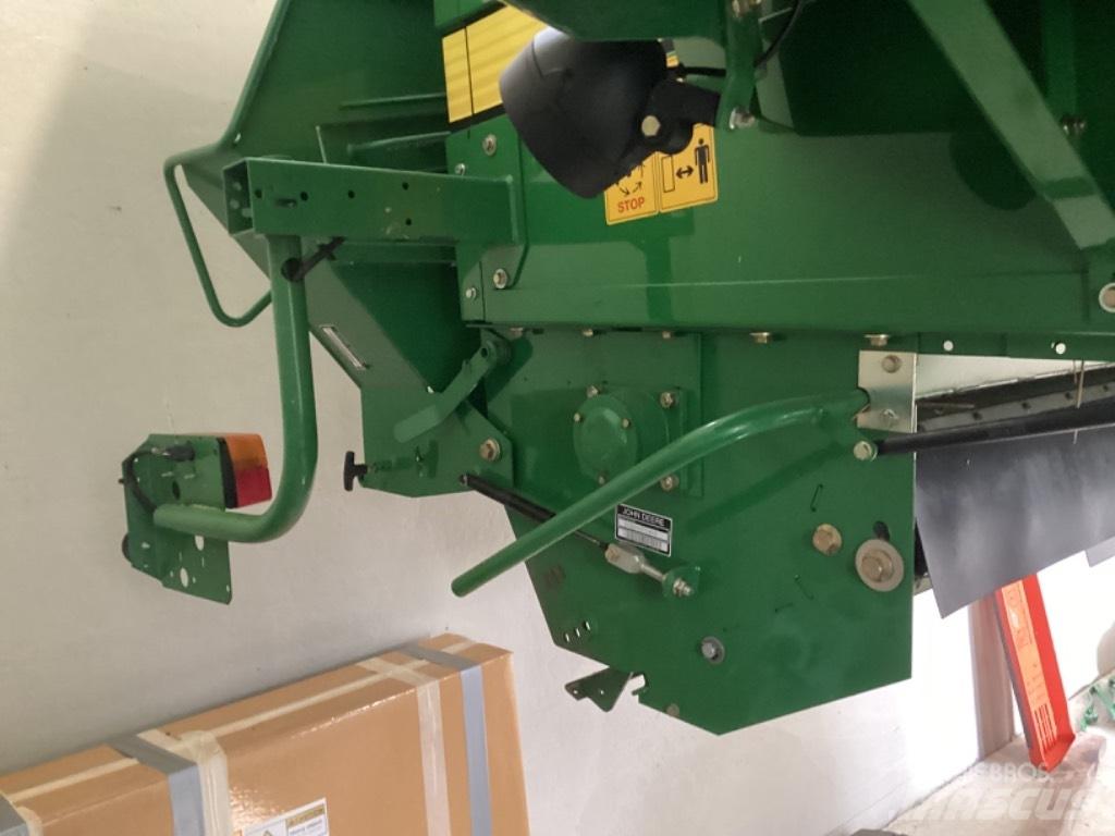 John Deere W540+618R Ražas novākšanas kombaini