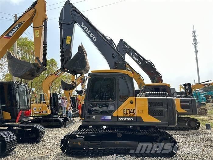 Volvo EC140 Kāpurķēžu ekskavatori