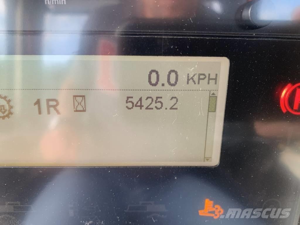 CAT 140 M 3 Greideri