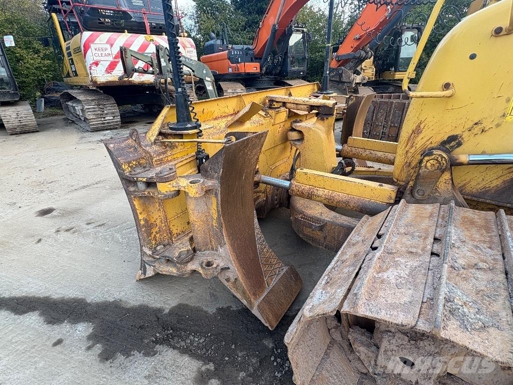 Komatsu D 61 PX-23 Kāpurķēžu buldozeri