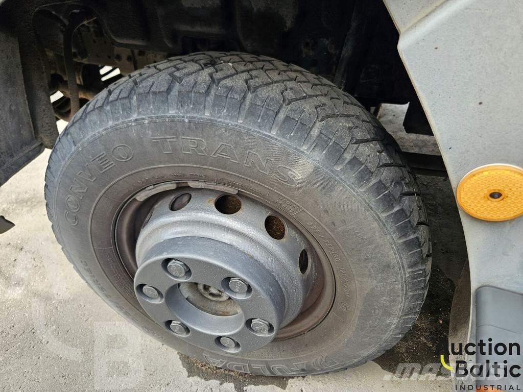 Iveco 75E14 Evakuators ar manipulatoru