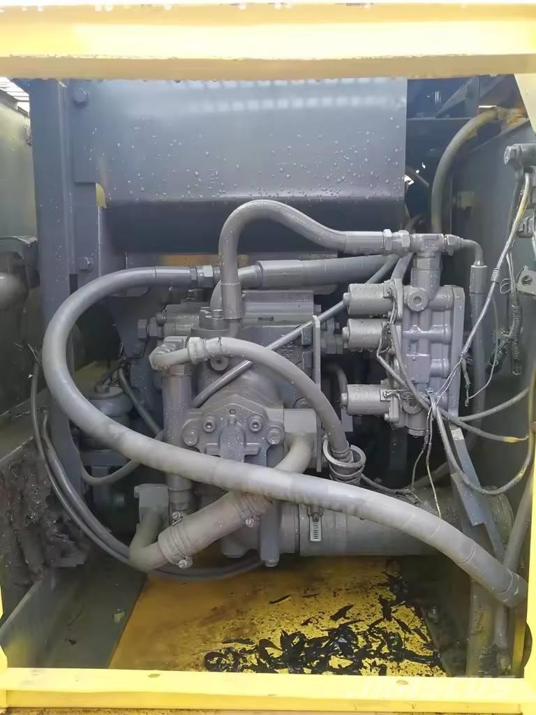 Komatsu PC 120 Kāpurķēžu ekskavatori