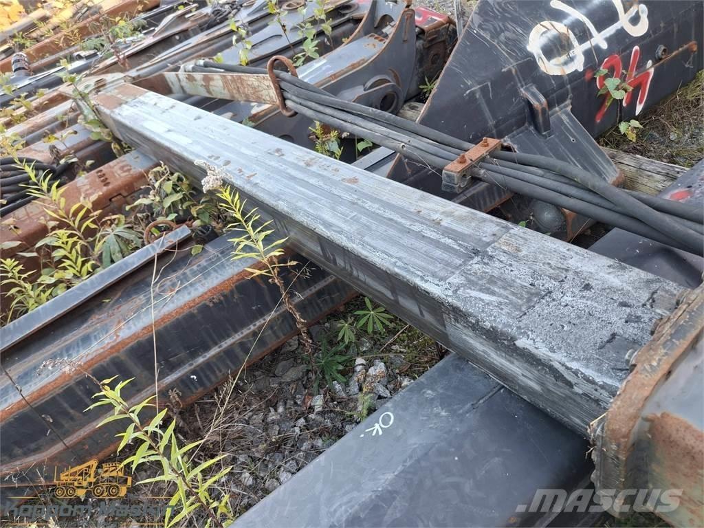 Cranab CRF 11 Krāni