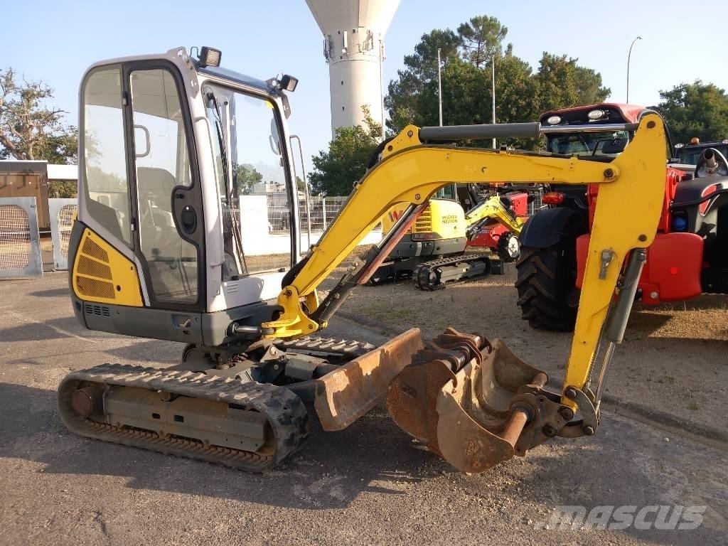 Neuson ET24 Kāpurķēžu ekskavatori