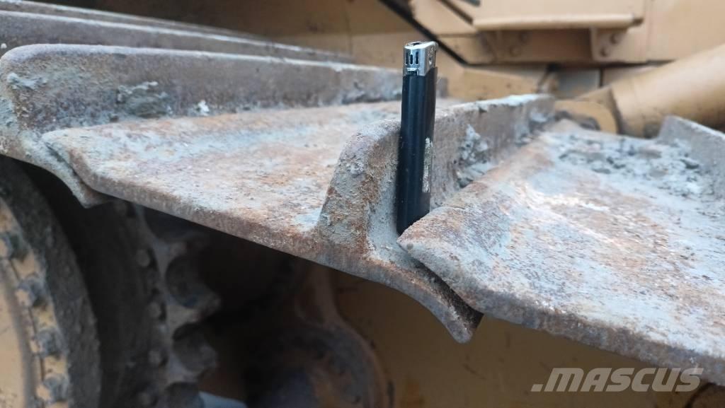 CAT D5H LGP Kāpurķēžu buldozeri