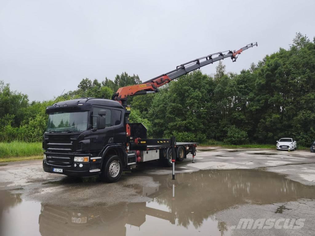 Scania P 420 Smagās mašīnas ar celtni