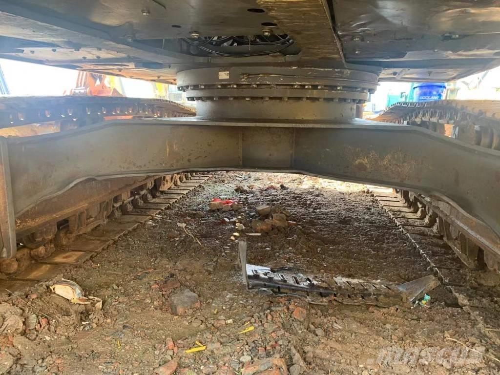 Volvo EC 210 Kāpurķēžu ekskavatori