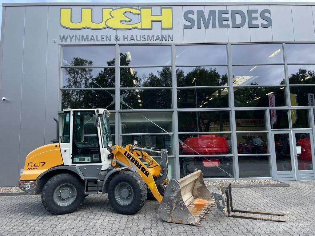 Liebherr L507 Ekskavatori uz riteņiem